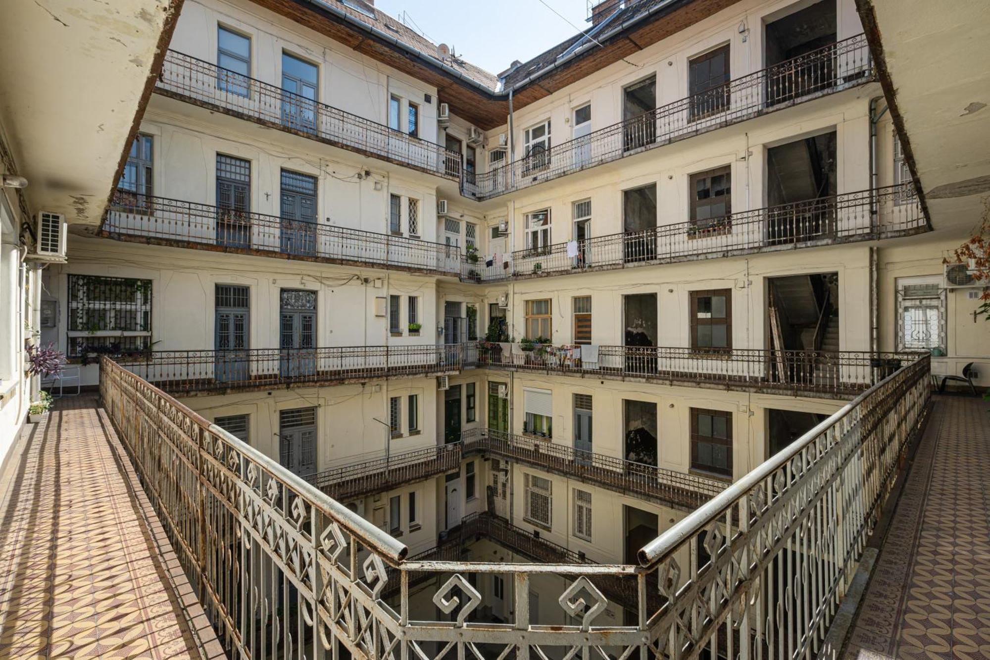 Dorsett Heights Apartment Boedapest Buitenkant foto